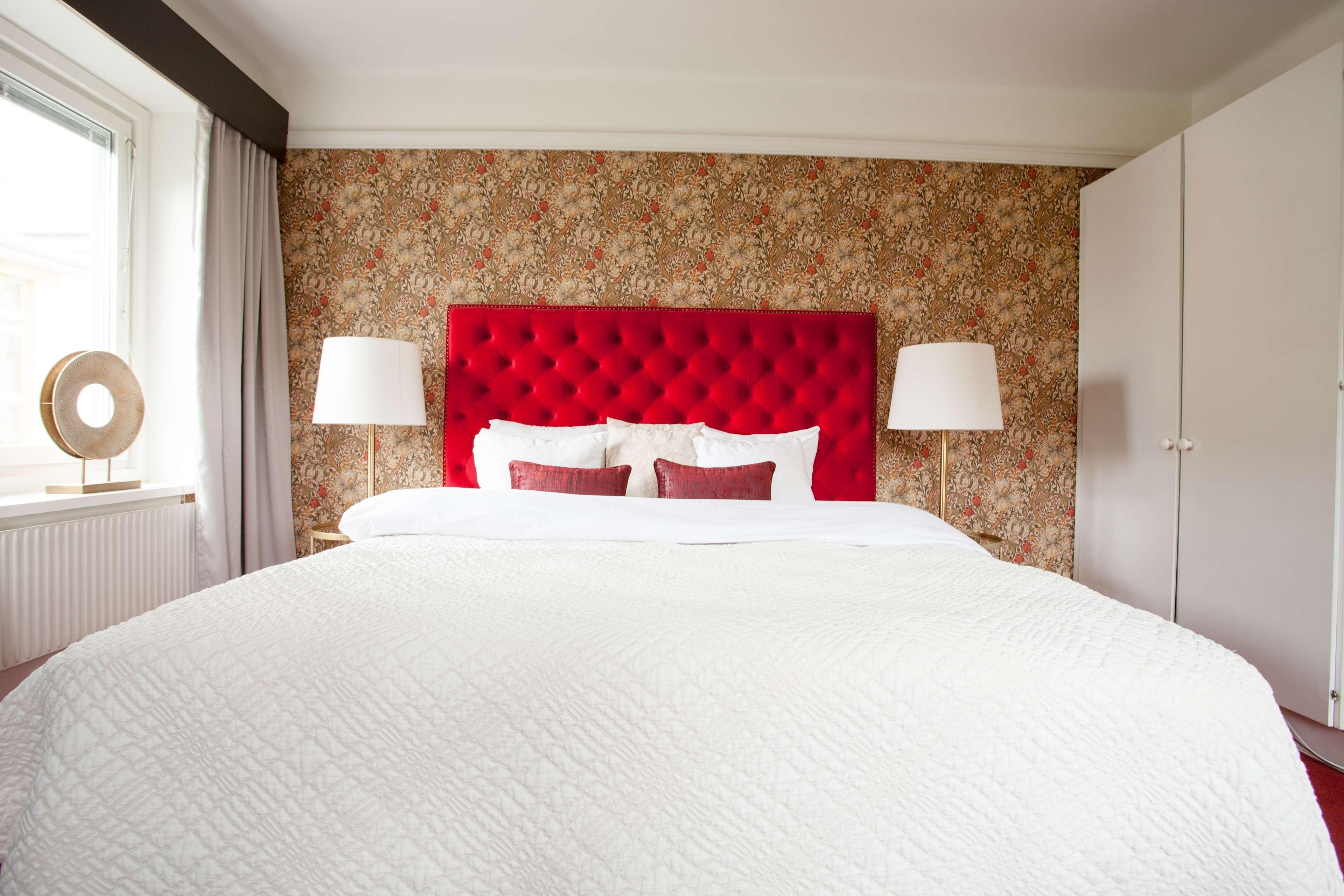 Best Western The Inn & Suites Pacific Grove Exteriör bild