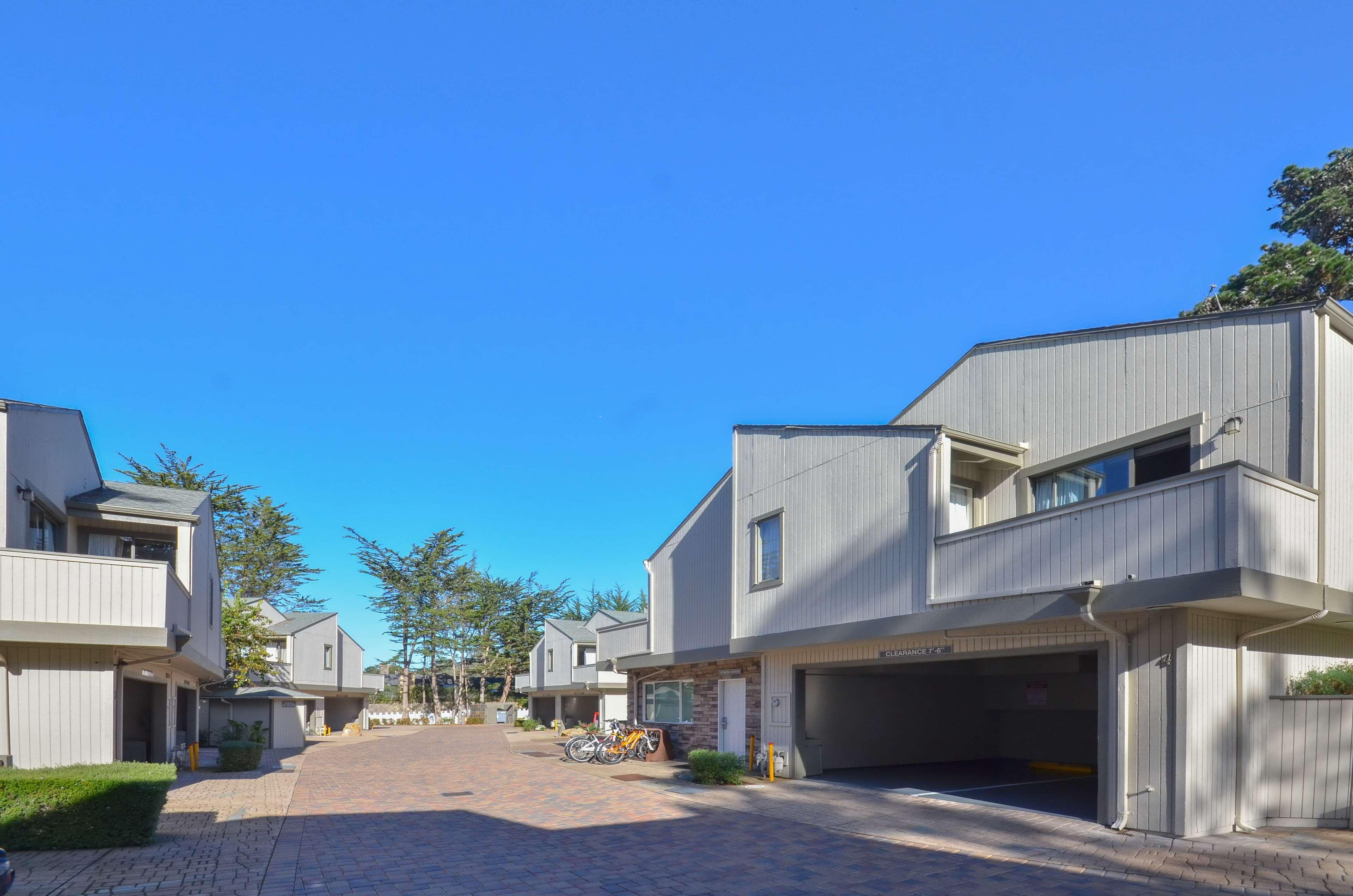 Best Western The Inn & Suites Pacific Grove Exteriör bild