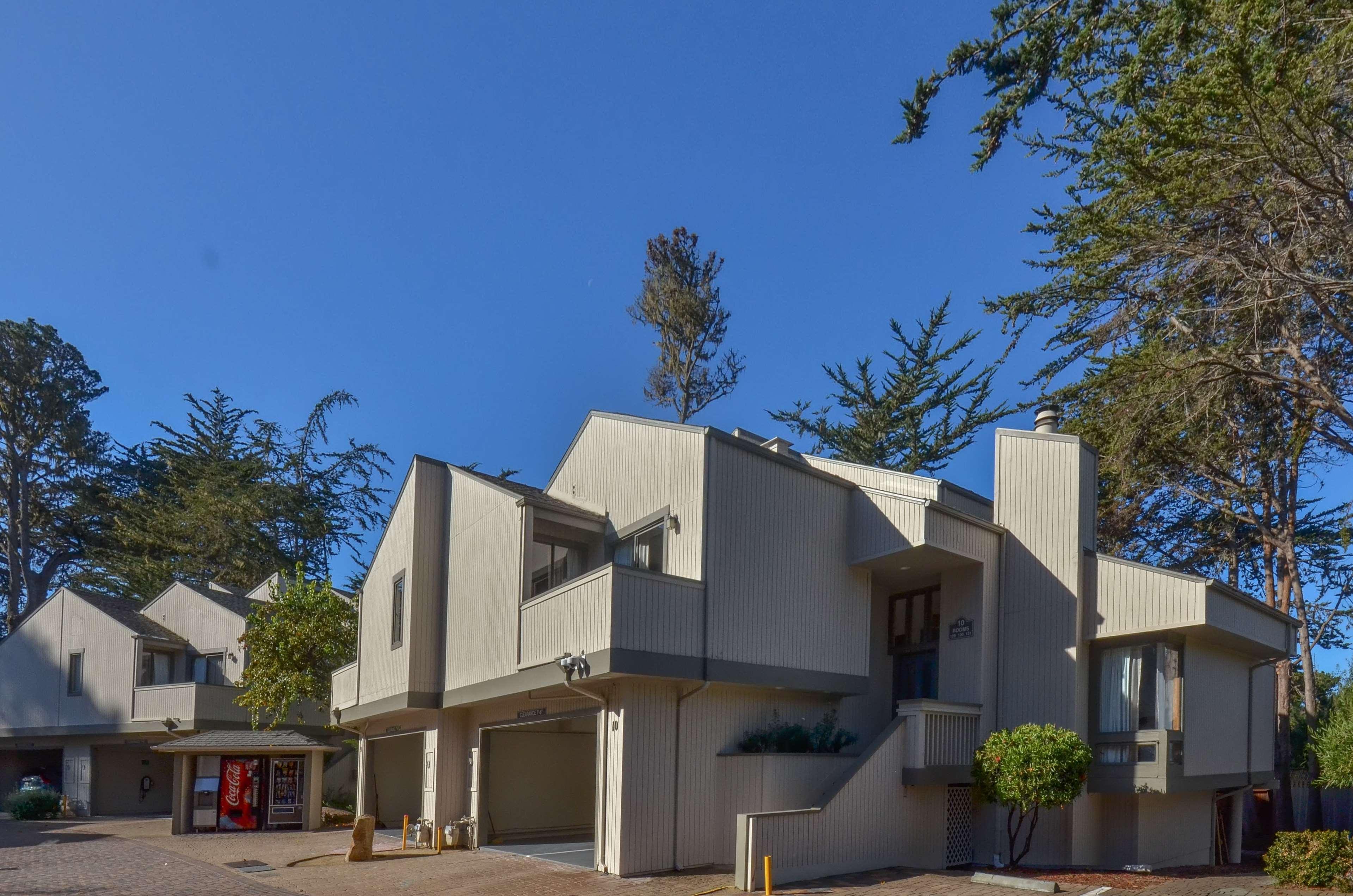 Best Western The Inn & Suites Pacific Grove Exteriör bild