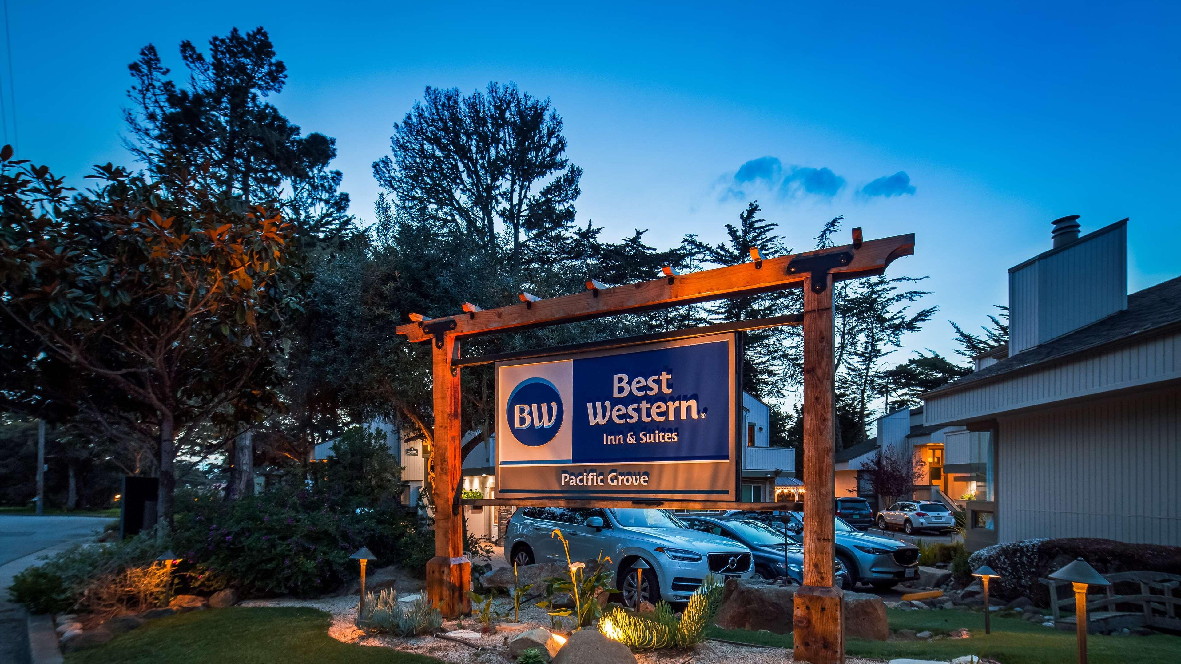 Best Western The Inn & Suites Pacific Grove Exteriör bild